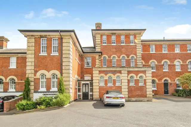 Belgrove Place, Ipswich, photo 1