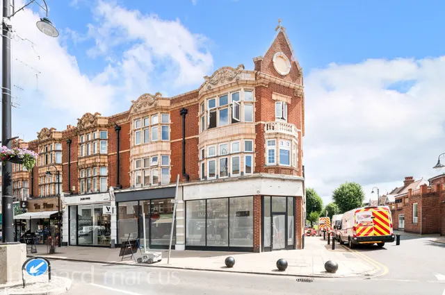 High Street, NEW MALDEN, photo 1