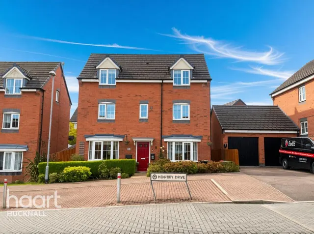 Henfrey Drive, Nottingham, NG15, photo 1