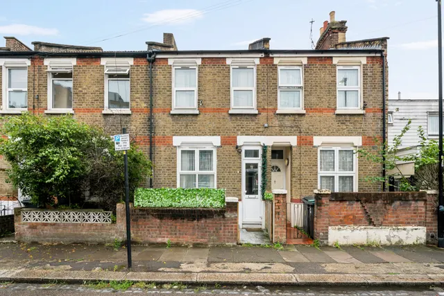 Montague Road, London, N15, photo 1