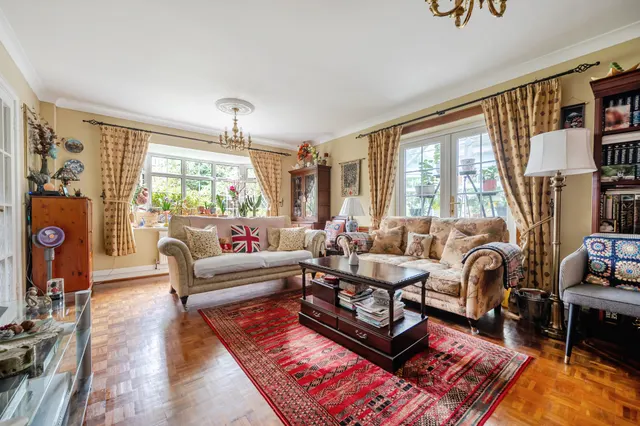 Courthouse Road, Maidenhead, SL6, photo 3