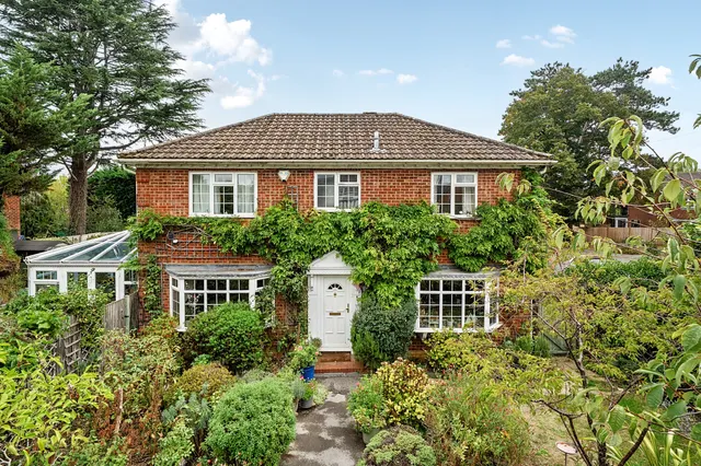 Courthouse Road, Maidenhead, SL6, photo 1