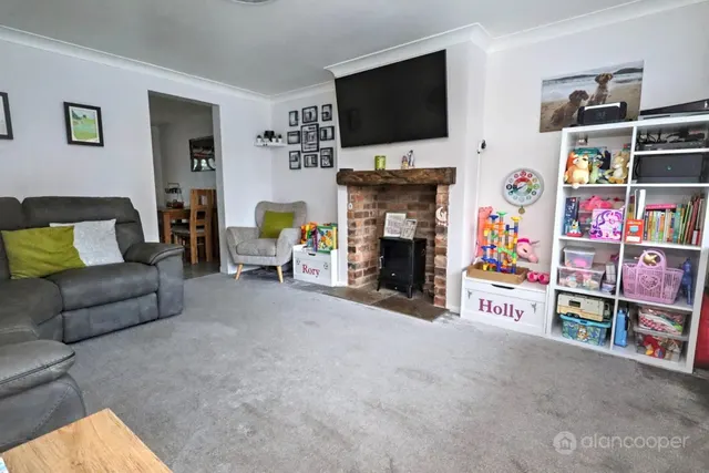 Launceston Drive, Horeston Grange, CV11, photo 2