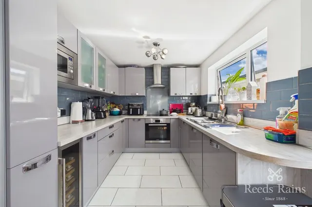 Photo 2 — Ryecroft Avenue, York, YO24