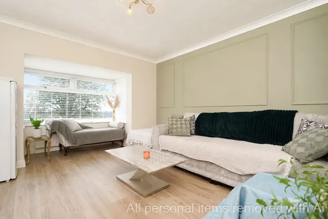 Blackburn Road, Chorley, PR6, photo 3