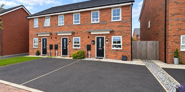 Marmot Road, Formby, L37, photo 1