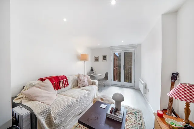 Ingham Road, West Hampstead, NW6, photo 1