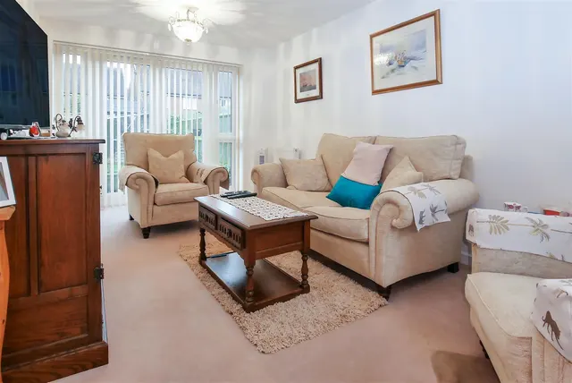 Thompson Grove, Littlehampton, photo 2