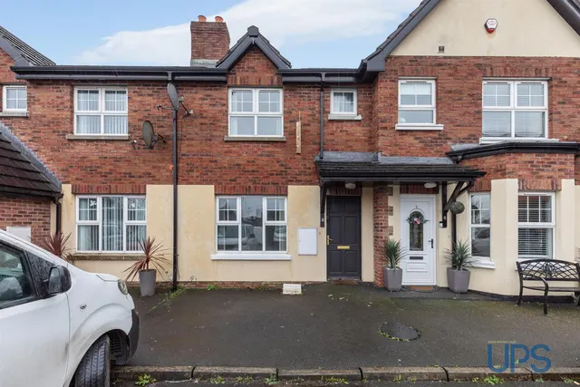 Dunmurry Close, Belfast, BT17, photo 1