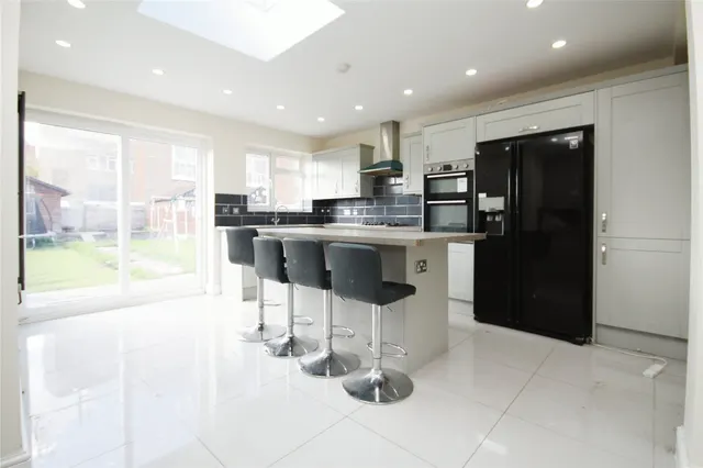 Reede Road, Dagenham, RM10, photo 3