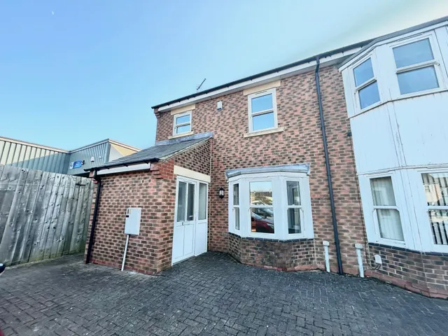 Victoria Court, Framwellgate Moor, Durham, DH1 5BY, photo 1