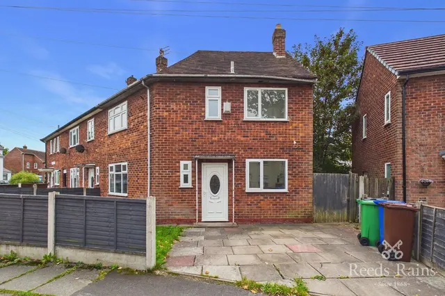 Barrowfield Road, Manchester, M22, photo 1