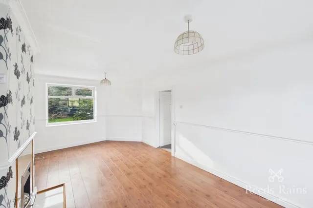 Barrowfield Road, Manchester, M22, photo 3