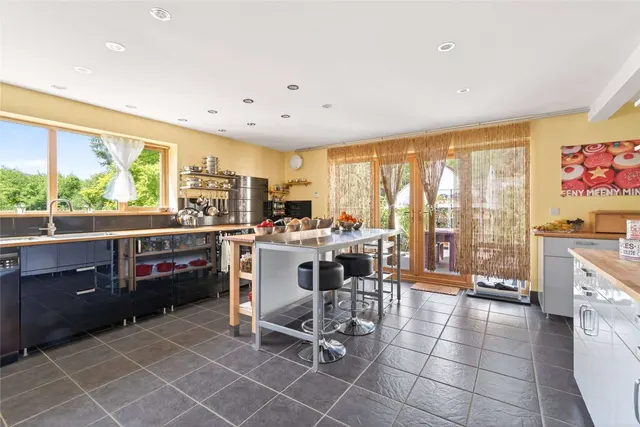 Hertford Road, Hoddesdon, EN11, photo 3