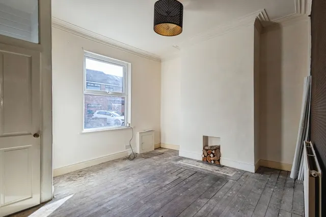 Hamilton Street, Stalybridge, SK15, photo 3