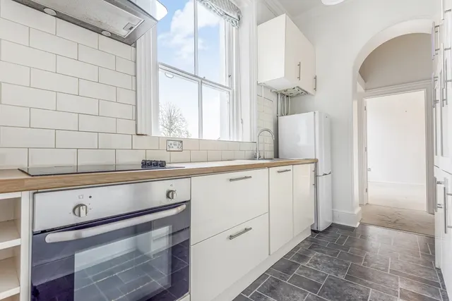 Bromley Lane, Chislehurst, BR7, photo 2
