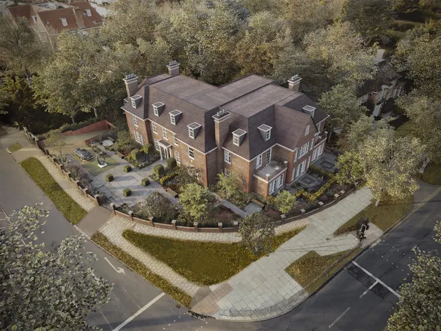 The Bishops Avenue, Hampstead Garden Suburb, London, N2 0BB, photo 1