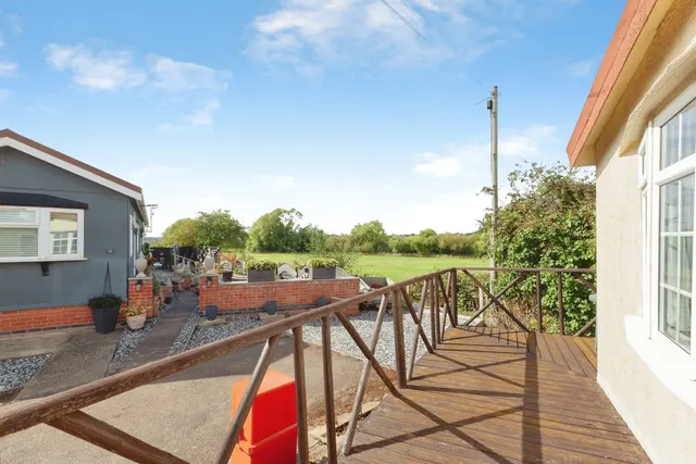 Chestnut Close, Littlethorpe, LE19, photo 2