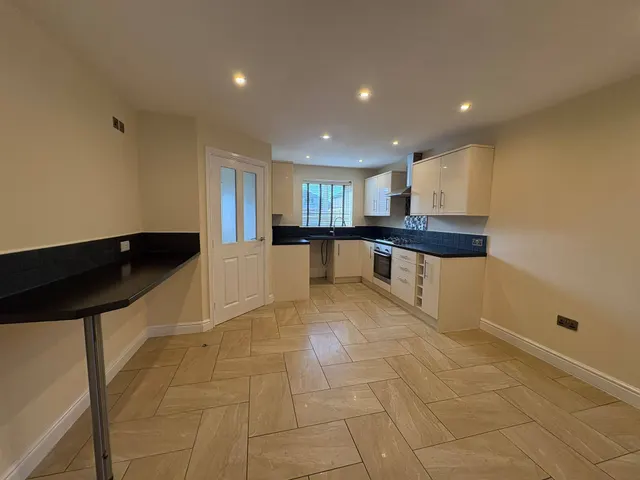 Katherine Road, Thurcroft, photo 1