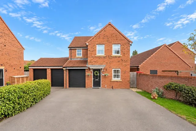 Bramblegate Road, Tockwith, YO26, photo 1