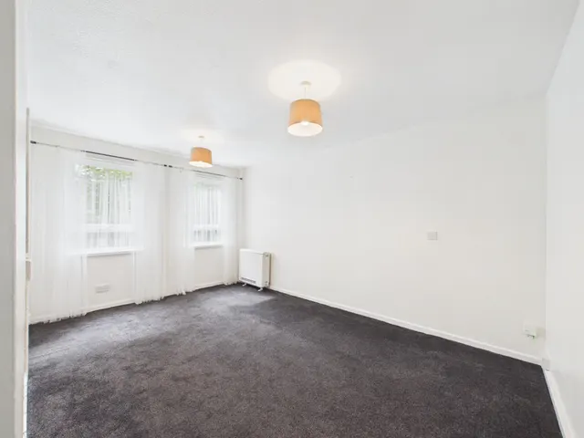 Galahad Close, Thornhill, CF14, photo 2
