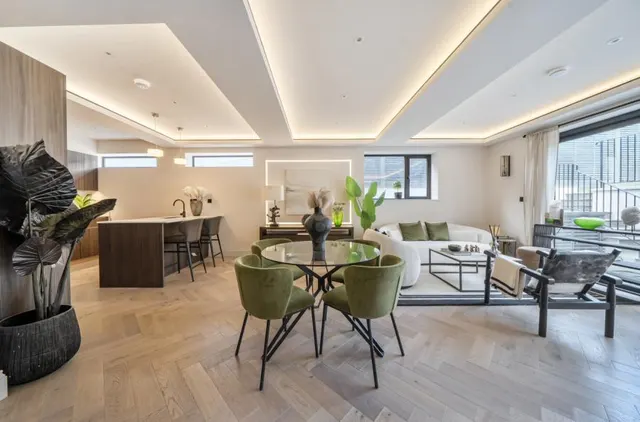 Bromyard Avenue, London, W3, photo 1