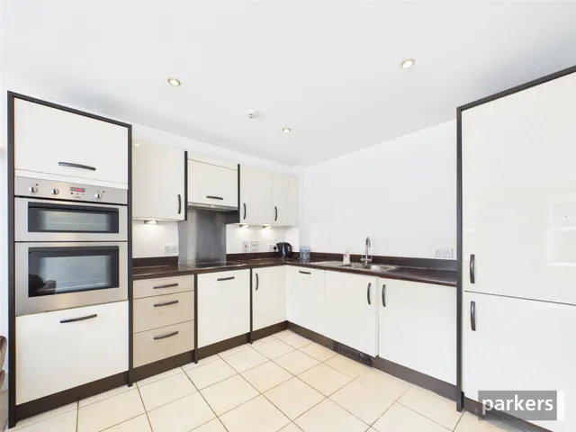 Erleigh Road, Reading, RG1, photo 2