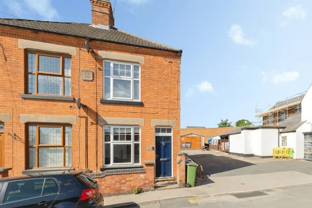 Cross Street, Enderby, Leicester, photo 1