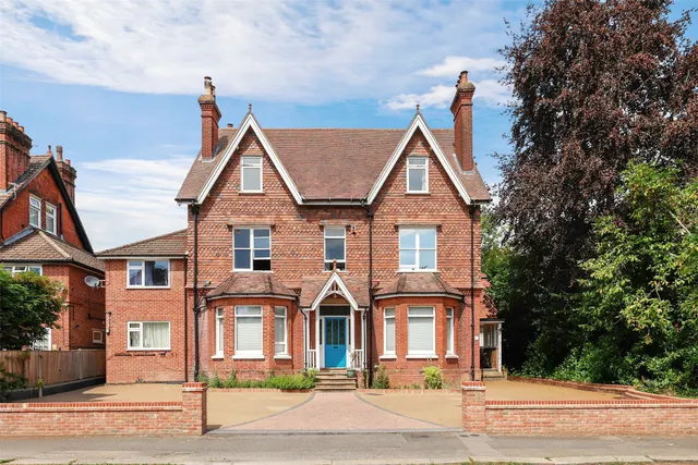 Somers Road, Reigate, RH2, photo 1