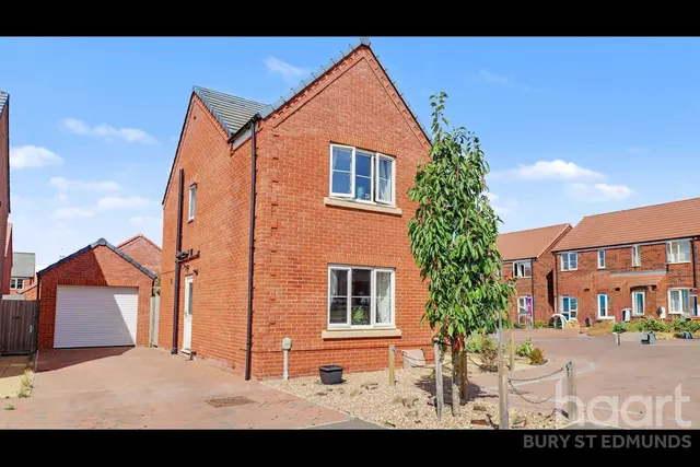 Gates Close, Thurston, IP31, photo 2