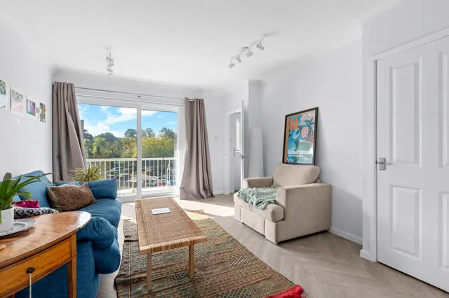 Burkes Road, Beaconsfield, HP9, photo 2