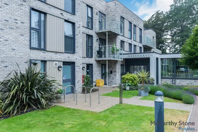 Lindsay Road, Poole, BH13, photo 1