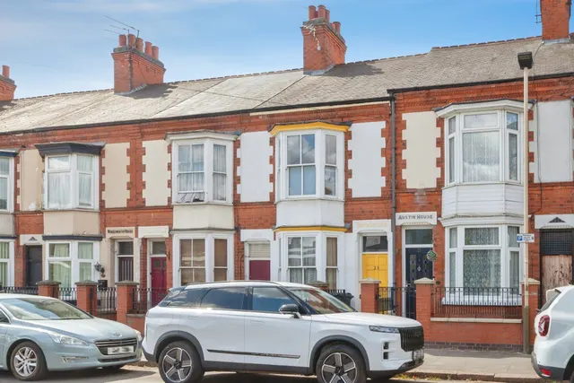 Central Road, Leicester, photo 1