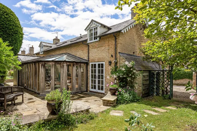 Church Enstone, Chipping Norton, OX7, photo 1