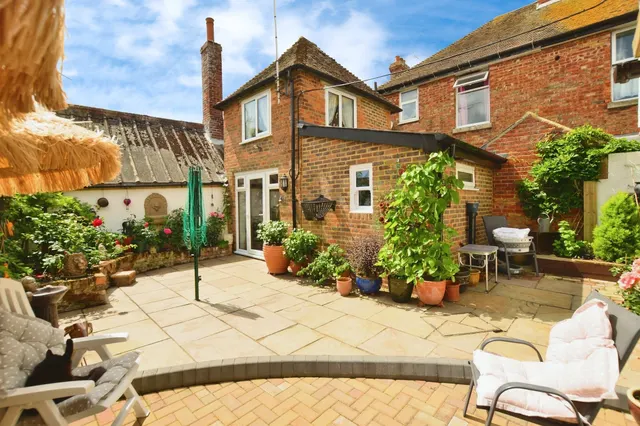 South Street, Lydd, TN29, photo 2