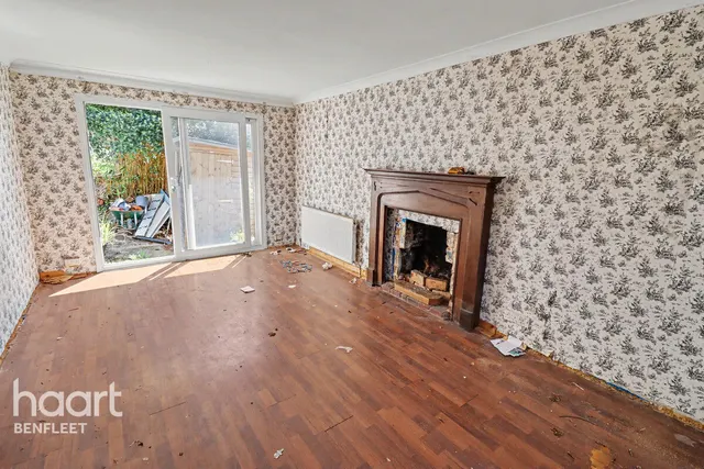 Vicarage Hill, Benfleet, SS7, photo 2