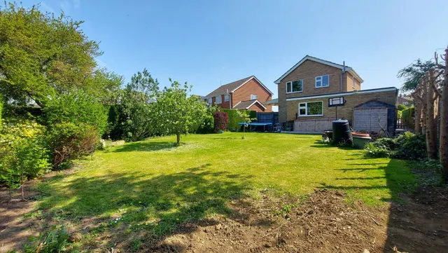Photo 2 — Saxon Way, BOURNE, PE10