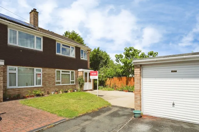 Hinton Road, Gloucester, Gloucestershire, GL1, photo 1