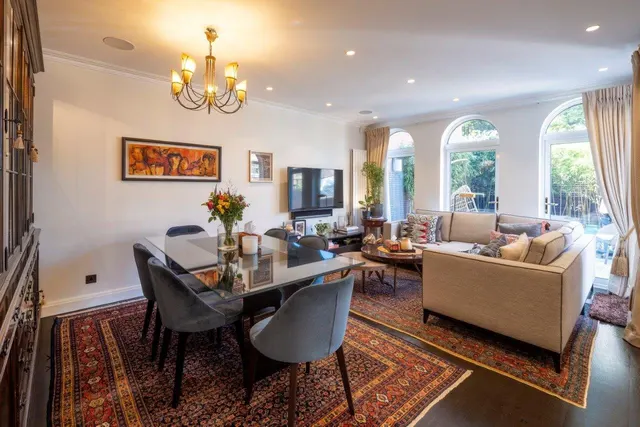 Photo 3 — Denning Close, St John's Wood, London, NW8 9PJ