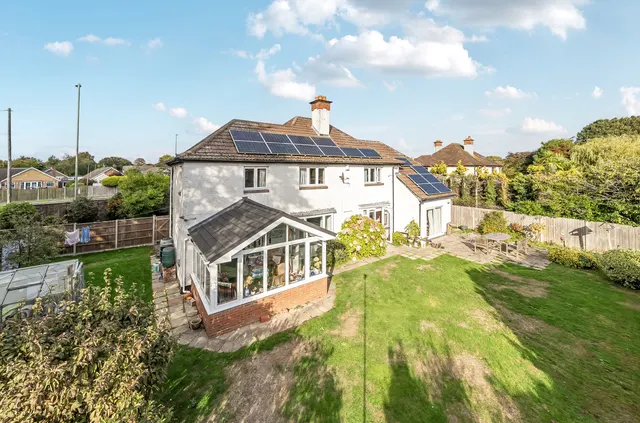 The Avenue, Fareham, PO14, photo 1