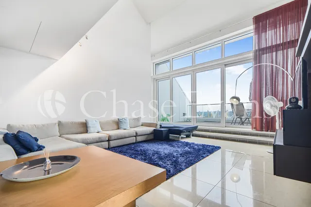 Ontario Tower, Fairmont Avenue, Canary Wharf, London, E14, photo 1