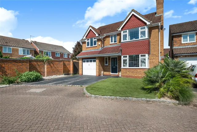 Abelia Close, West End, GU24, photo 1