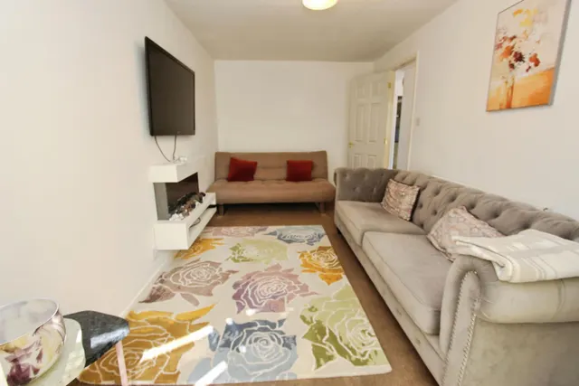 Benington Drive, Wollaton, NG8, photo 3