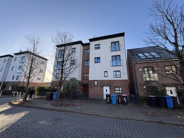 Broughton Lane, New Broughton, M7, photo 1