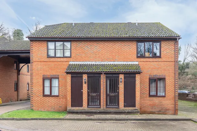 Limeway Terrace, Dorking, RH4, photo 3
