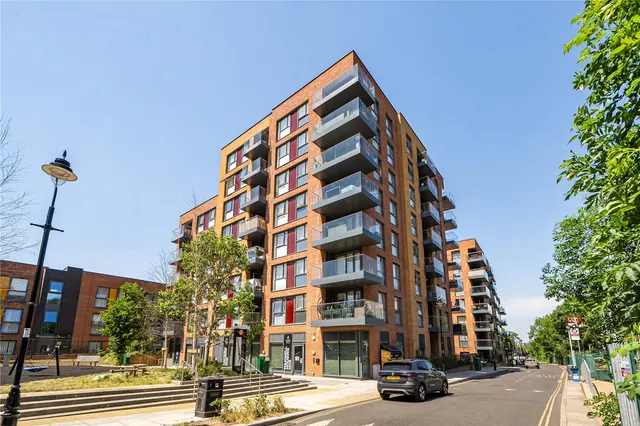 Copley Close, Hanwell, W7, photo 2
