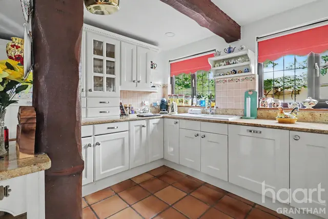 Waterloo Close, Grantham, NG32, photo 3