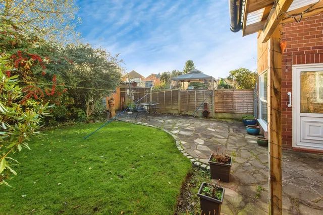 Photo 2 — Brindle Close, Bamber Bridge, Preston, Lancashire, PR5