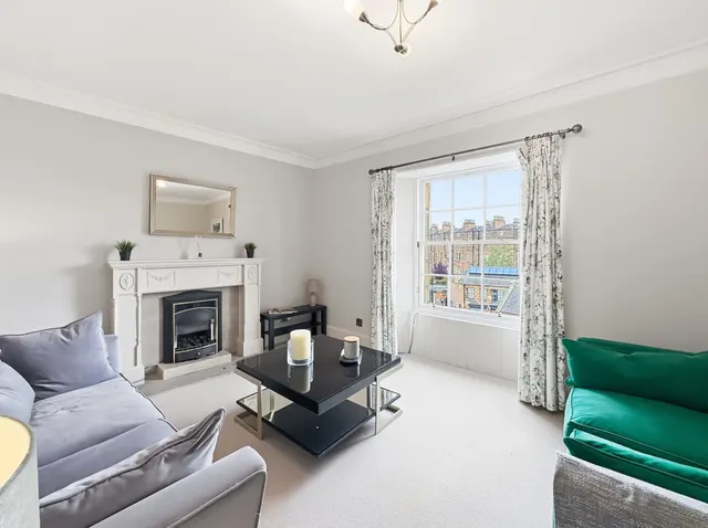 Buckingham Terrace, Dean Bridge, EH4, photo 2