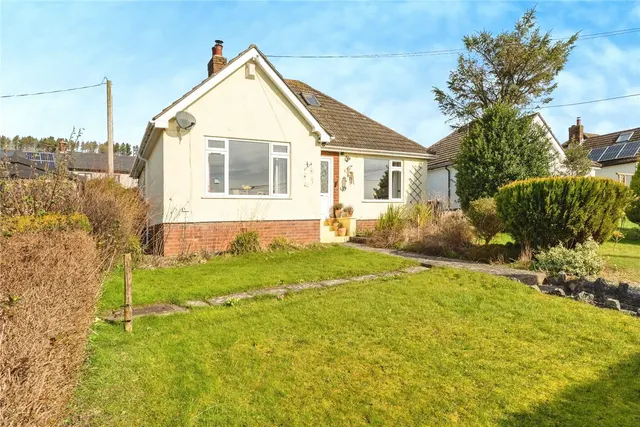 London Road, Trelawnyd, LL18, photo 1